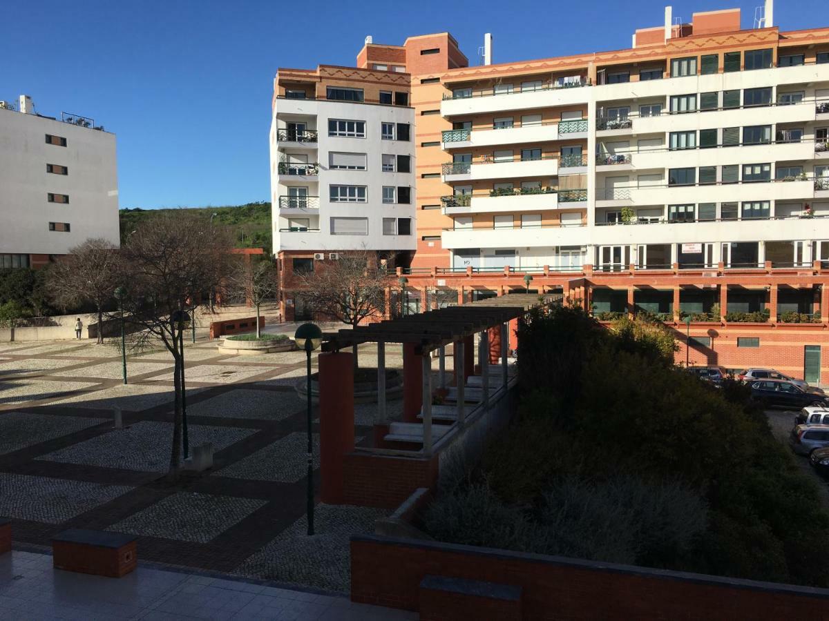 Apartamento Novo Muito Confortavel Com Vista Rio 阿尔热什 外观 照片