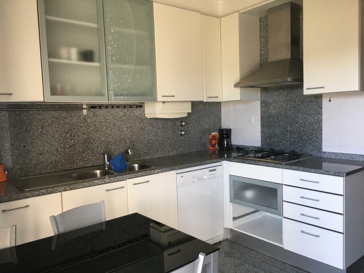 Apartamento Novo Muito Confortavel Com Vista Rio 阿尔热什 外观 照片